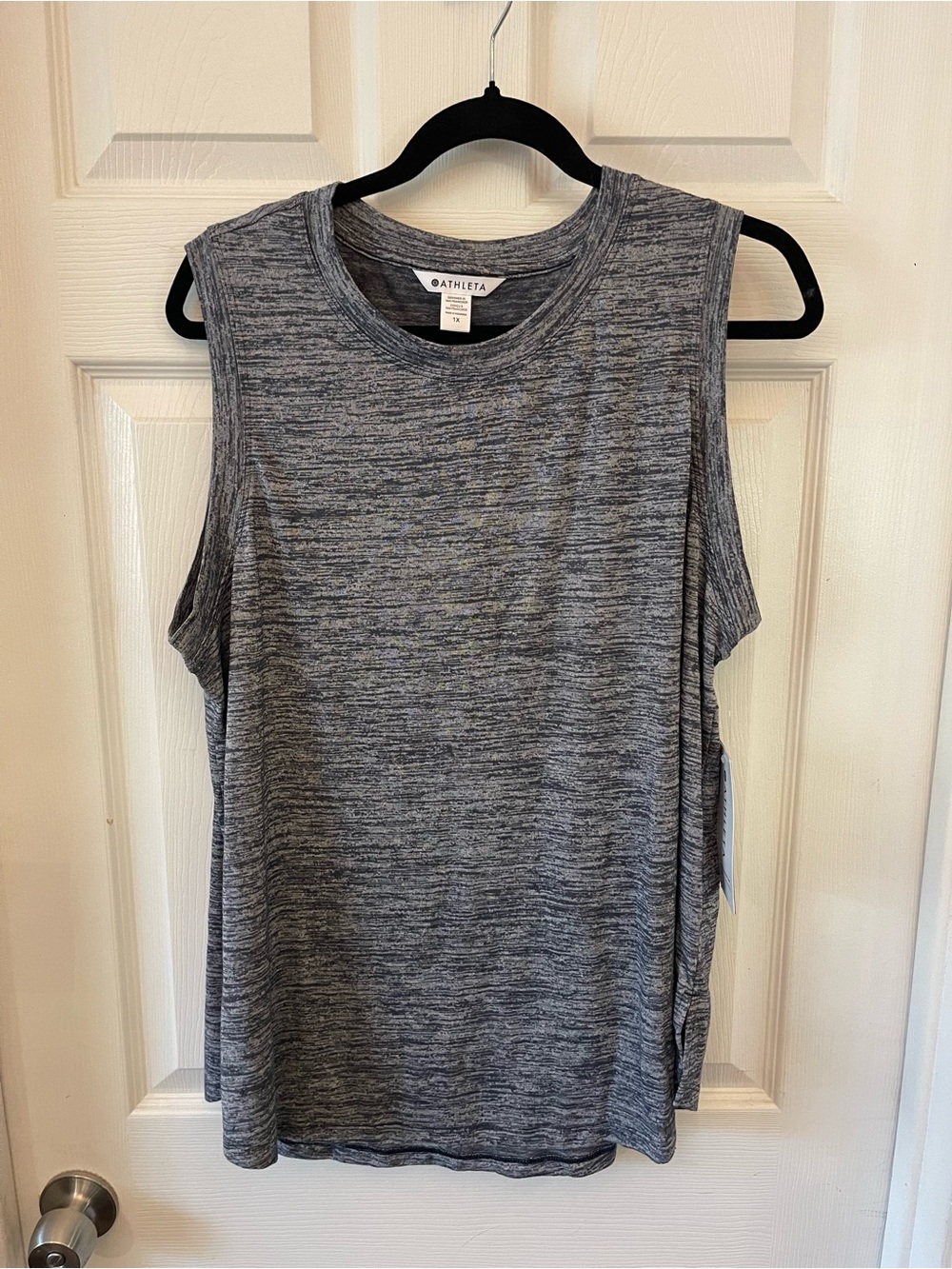 NWT Athleta Heathered Charcoal Gray Sleeveless Tank